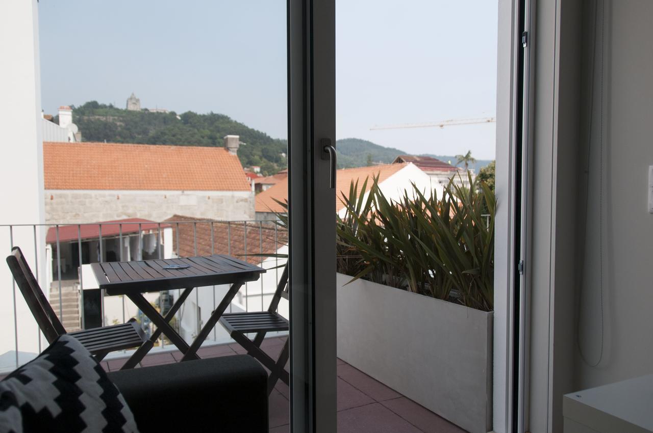 Pensao O Laranjeira Hotel เวียนา โด กัสเตโล ภายนอก รูปภาพ